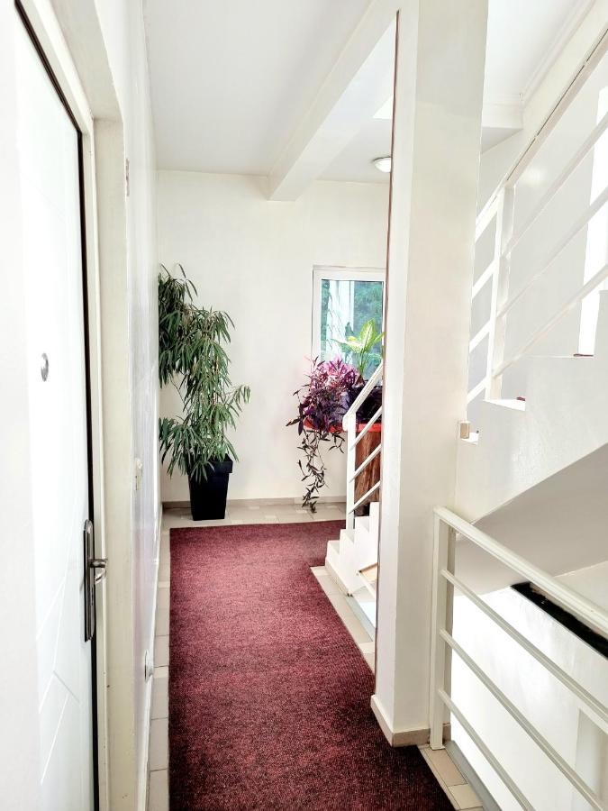 Rooms Villa Luigi Pančevo エクステリア 写真